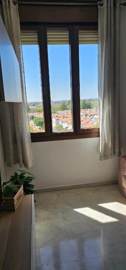 Apto Lux Sevilla Екстериор снимка